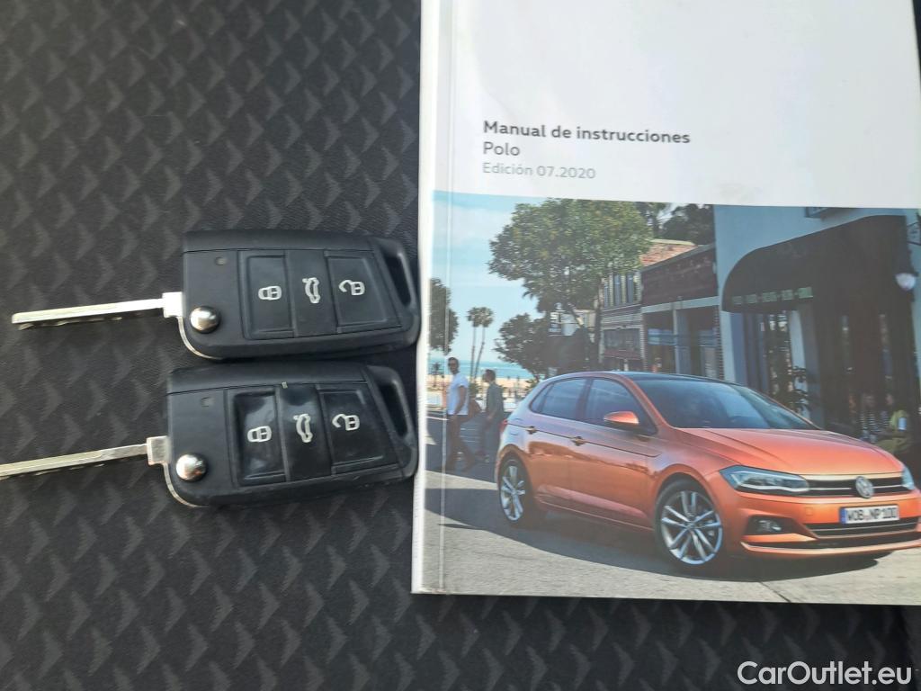 Volkswagen  Polo VOLKSWAGEN  / 2017 / 5P / berlina con portón United 1.0 TSI 81kW (110CV)(SP) #37