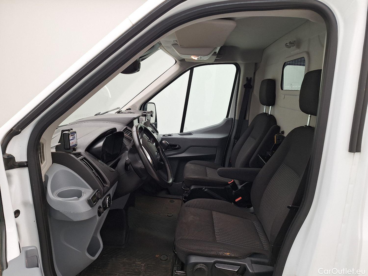  Ford  Transit Ford, _ FL'19, Ford  350M 2.0TD 130pk 96kW M6 Trend 4d #1