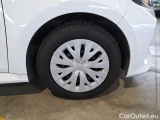  Toyota  Yaris TOYOTA  / 2020 / 5P / BERLINA HYBRID BUSINESS MY20 #17