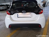  Toyota  Yaris TOYOTA  / 2020 / 5P / BERLINA HYBRID BUSINESS MY20 #42