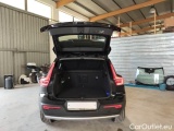  Volvo  XC 40 VOLVO XC40 / 2017 / 5P / SUV T4 PLUG-IN HYBRID AUTO RECH INSCRIP EXPR #136