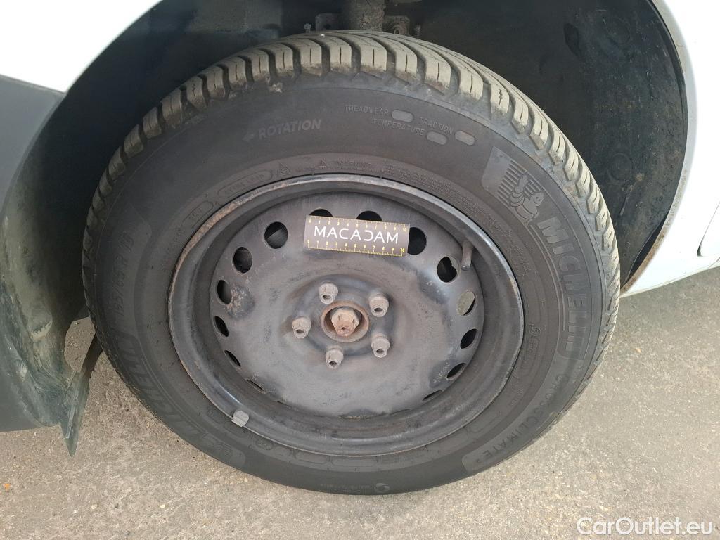  Renault  Kangoo RENAULT  Express VU 4p Fourgonnette Grand Confort dCi 90 #36