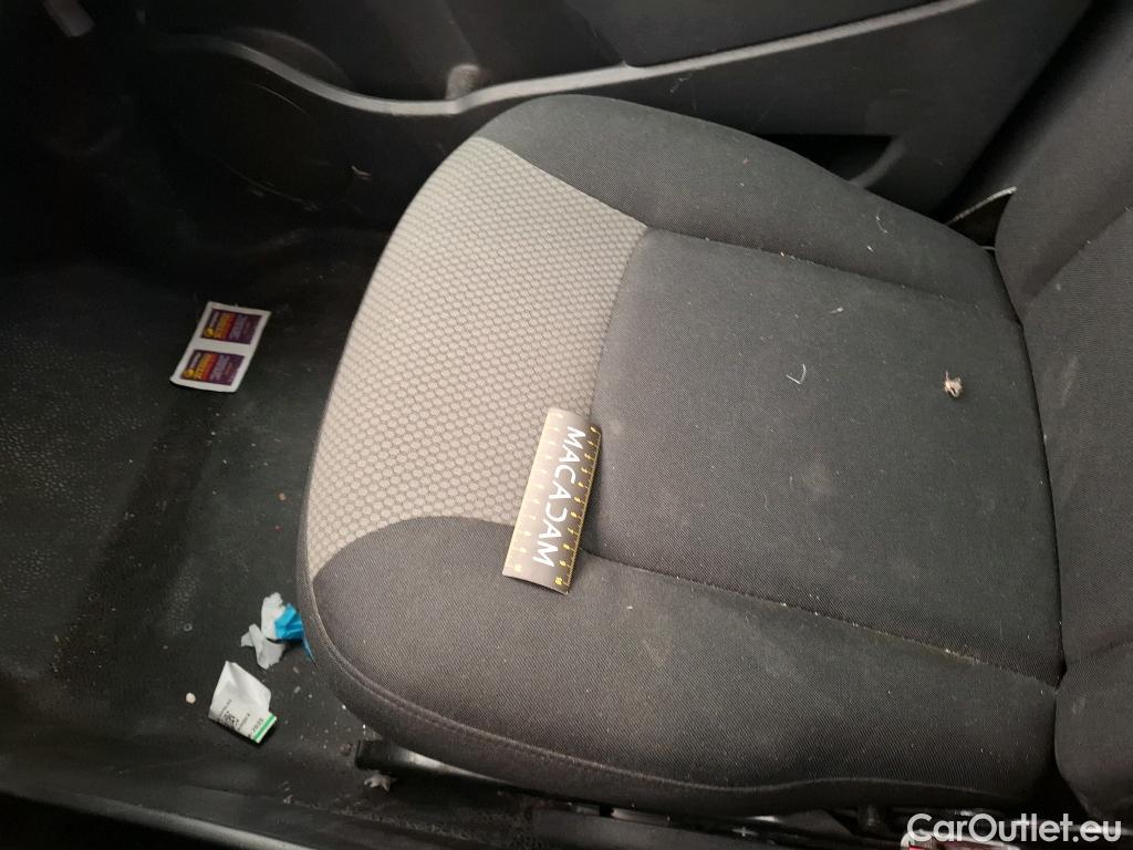  Renault  Kangoo RENAULT  Express VU 4p Fourgonnette Grand Confort dCi 90 #47