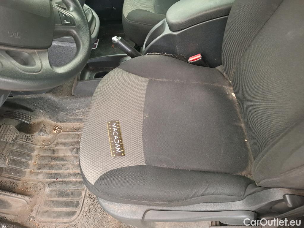  Renault  Kangoo RENAULT  Express VU 4p Fourgonnette Grand Confort dCi 90 #11
