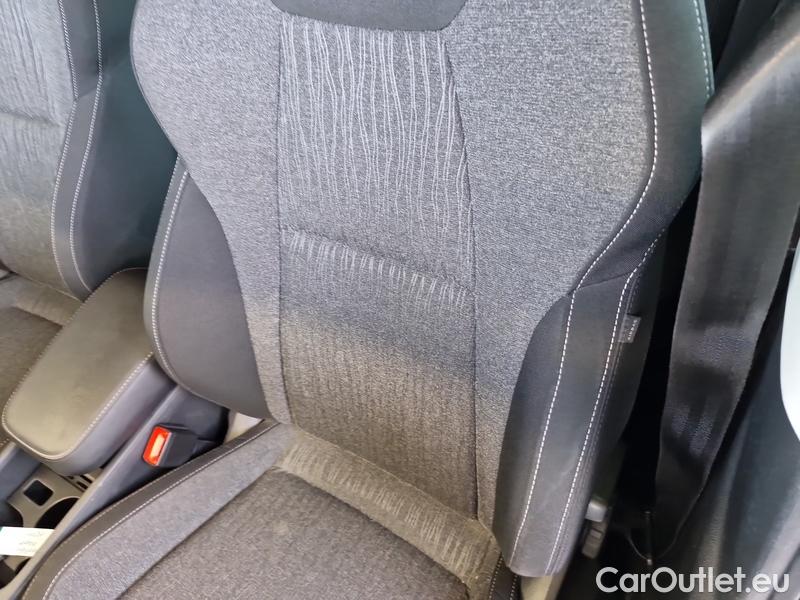  Skoda  Karoq  (NU)(2017->)  2.0 TDI 85 Style #7