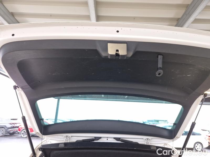  Skoda  Karoq  (NU)(2017->)  2.0 TDI 85 Style #12