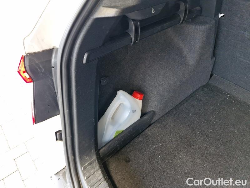  Skoda  Karoq  (NU)(2017->)  2.0 TDI 85 Style #15