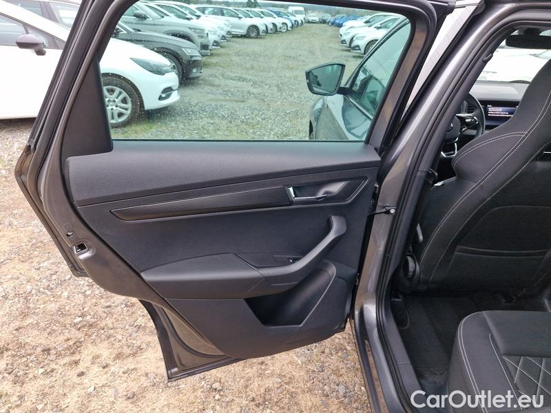  Skoda  Karoq  (NU)(2017->) Kar.2.0TSI 140 Sportlin 4x4 AT #12