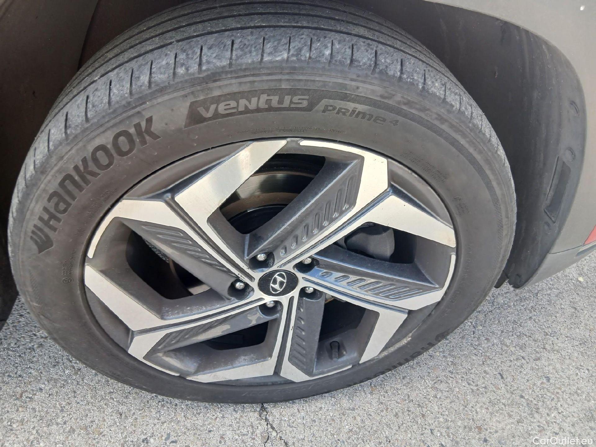  Hyundai  Tucson HYUNDAI  / 2020 / 5P / todoterreno 1.6 CRDI 100kW (136CV) 48V Style DCT 4x4 #4