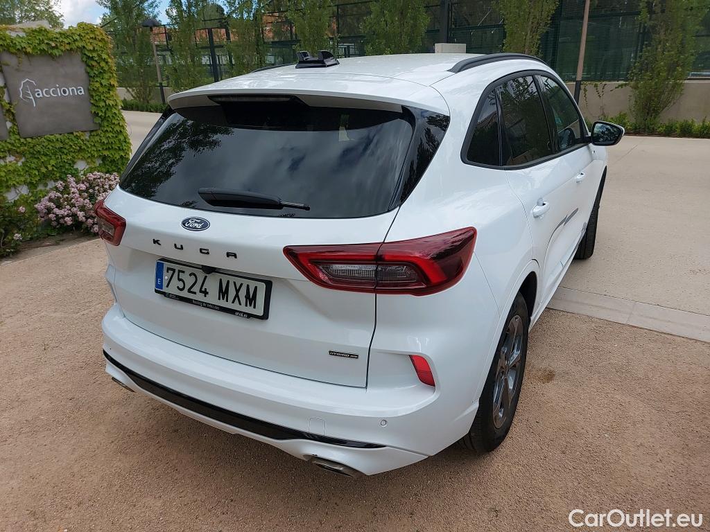 Ford  Kuga FORD  / 2024 / 5P / todoterreno ST-Line 2.5 Duratec FHEV 134kW 4x4 Auto  #1