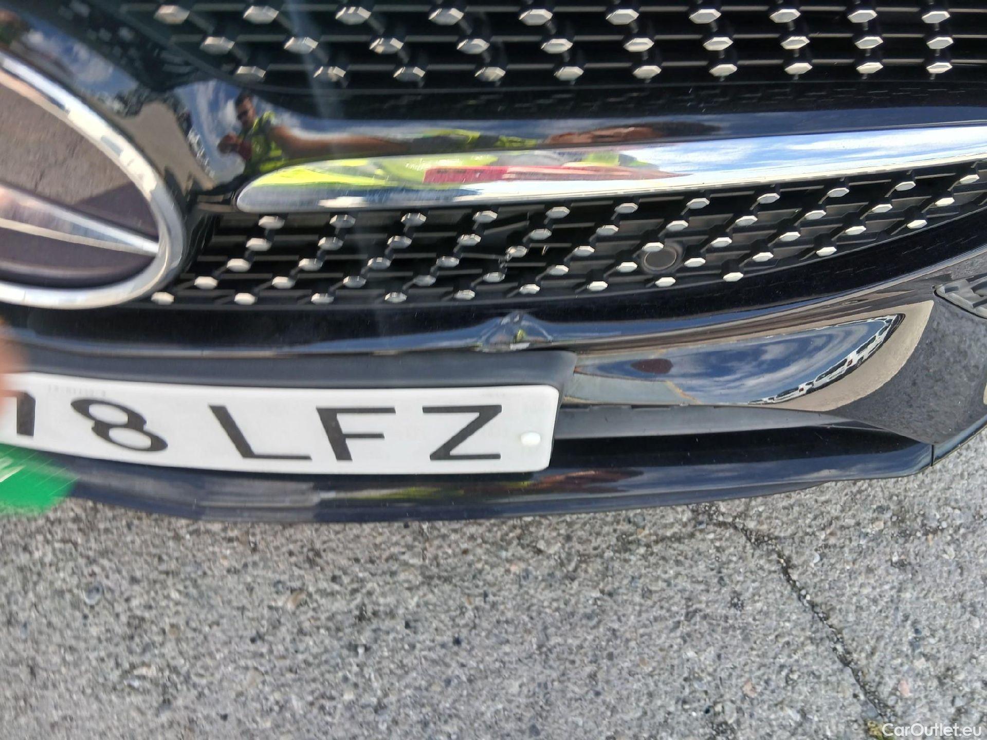  Mercedes  CLA-Klasse MERCEDES-BENZ Clase CLA / 2019 / 4P / coupé CLA 220 D DCT #6