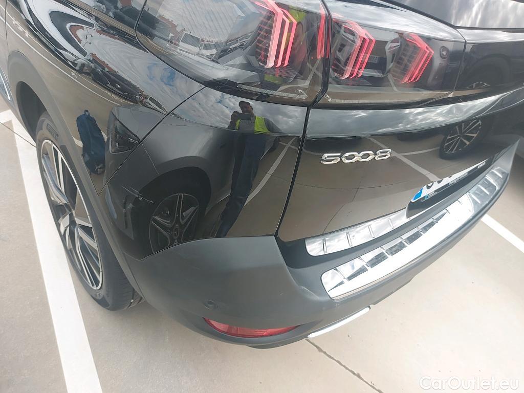  Peugeot  5008 PEUGEOT  / 2020 / 5P / todoterreno 2.0 BlueHDi 133kW S&S GT Pack EAT8 #43