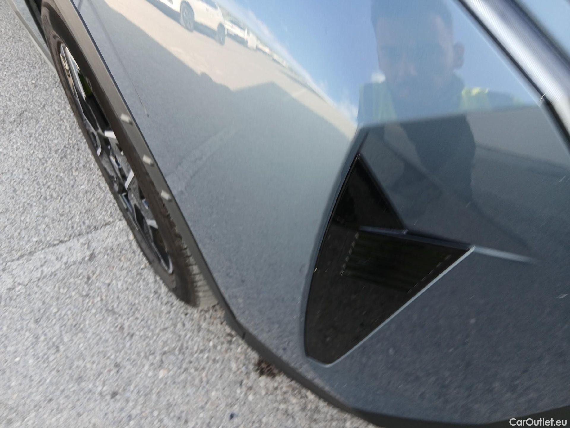  Peugeot  3008  Hybrid 136 Allure 1.2 135CV AT6 6E #2