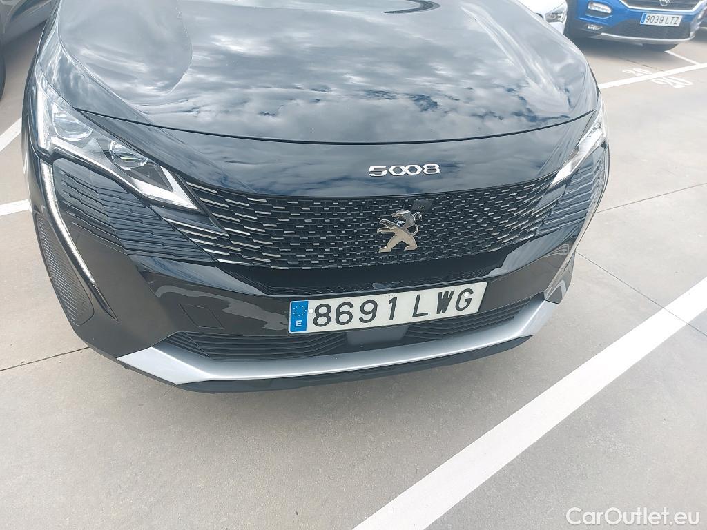  Peugeot  5008 PEUGEOT  / 2020 / 5P / todoterreno 2.0 BlueHDi 133kW S&S GT Pack EAT8 #39