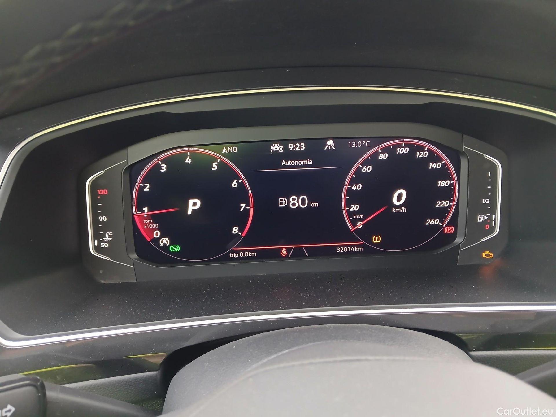  Volkswagen  Tiguan  R-Line 1.5 TSI 150CV AT7 E6d #1