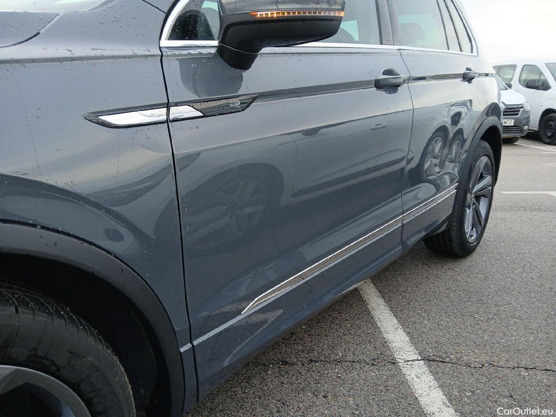  Volkswagen  Tiguan  R-Line 1.5 TSI 150CV AT7 E6d #7
