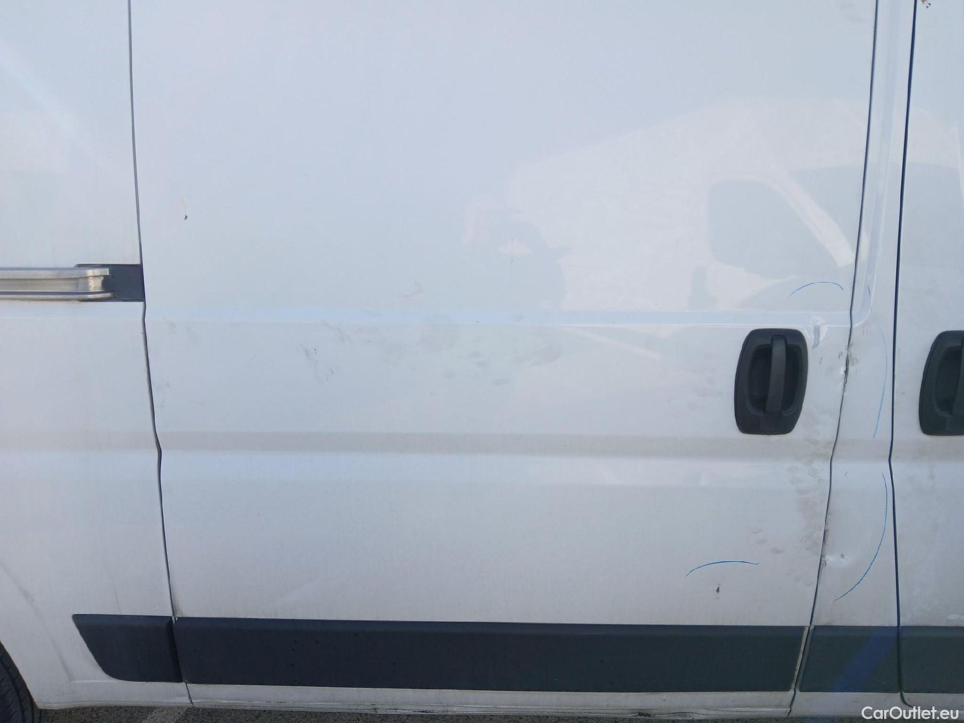  Citroen  Jumper CITROEN  / 2014 / 4P / furgón BlueHDi 103KW (140CV) Furgón 35L2H2 #37