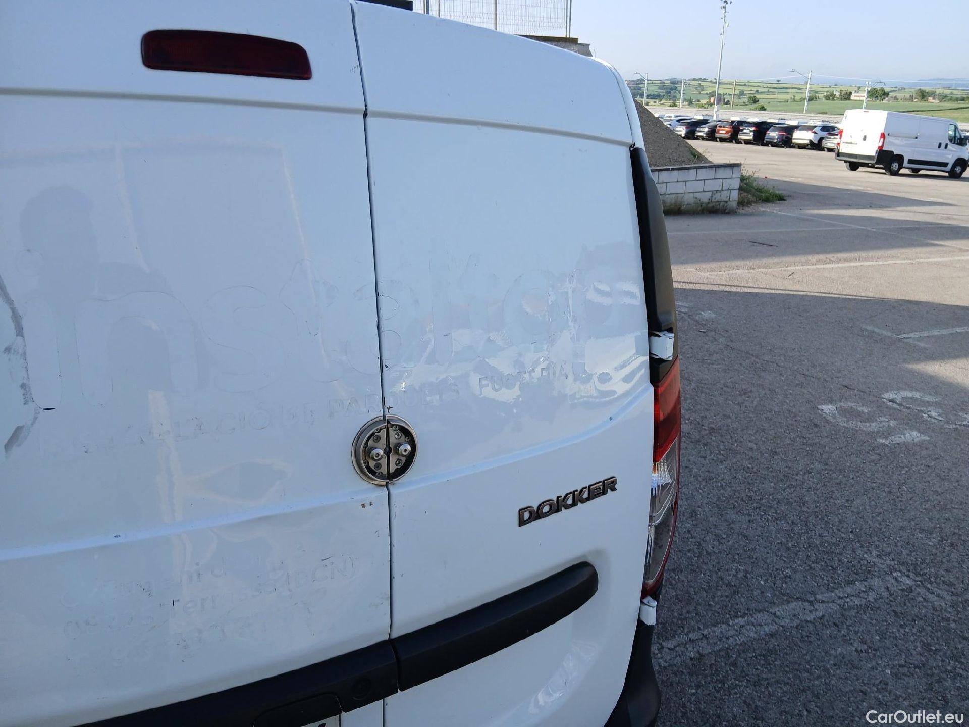  Dacia  Dokker DACIA  / 2013 / 4P / furgón derivado de turismo Van Essential dCi 55kW (75CV) #25