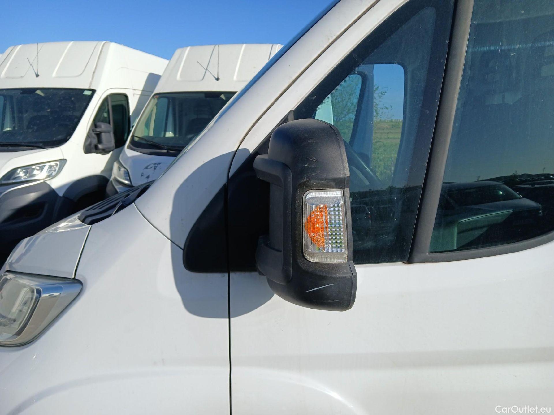 Citroen  Jumper CITROEN  / 2014 / 4P / furgón BlueHDi 103KW (140CV) Furgón 35L2H2 #28