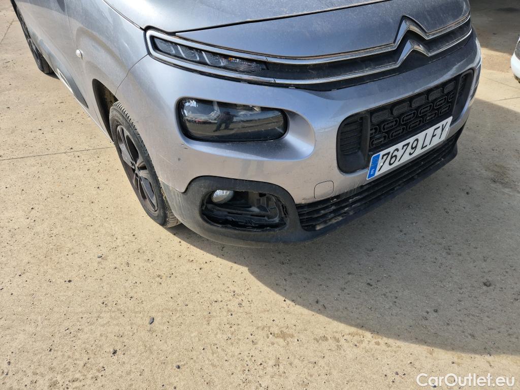  Citroen  Berlingo CITROEN  / 2018 / 5P / monovolumen compacto Talla M BlueHDi 130 S&S 6v 100 AÑOS #22