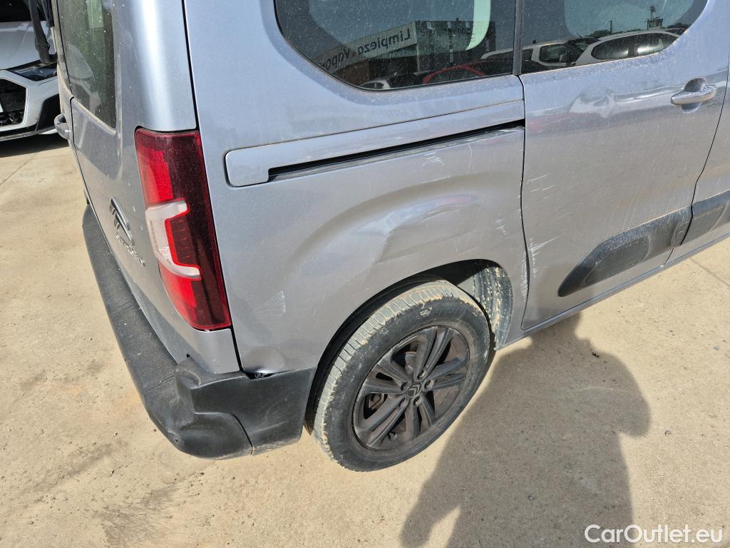  Citroen  Berlingo CITROEN  / 2018 / 5P / monovolumen compacto Talla M BlueHDi 130 S&S 6v 100 AÑOS #1