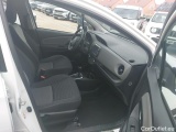  Toyota  Yaris TOYOTA  / 2017 / 5P / berlina con portón 1.5 Hybrid Feel #6