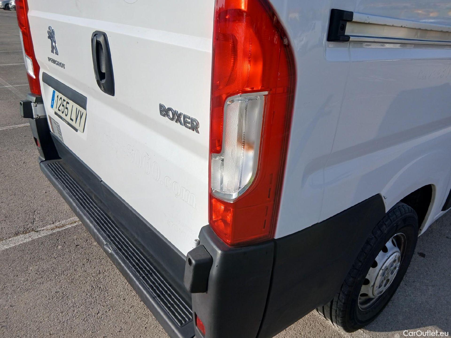 Peugeot  Boxer PEUGEOT  / 2014 / 4P / furgón 333 L2 H1 BHDI 88kW (120CV) S&S 6 Vel. M  ISOTERMO #27