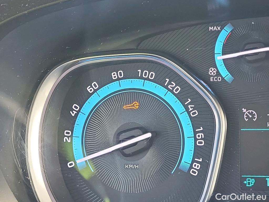  Opel  Vivaro OPEL -e / 2019 / 4P / furgón BEV 330 Select L Std #34