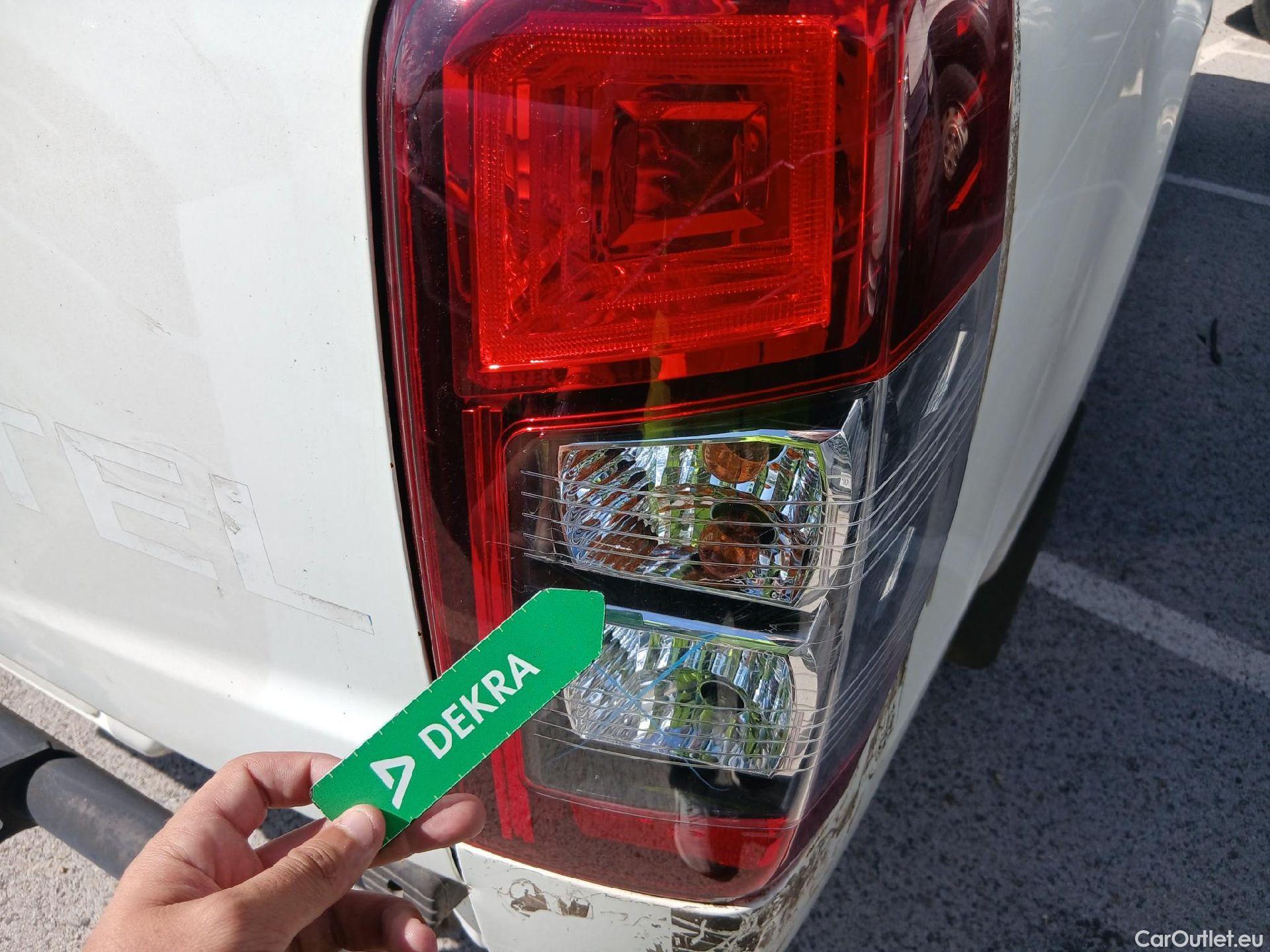  Mitsubishi  L200 MITSUBISHI  / 2019 / 4P / pickup doble cabina D/C 220 DI-D M-Pro #25