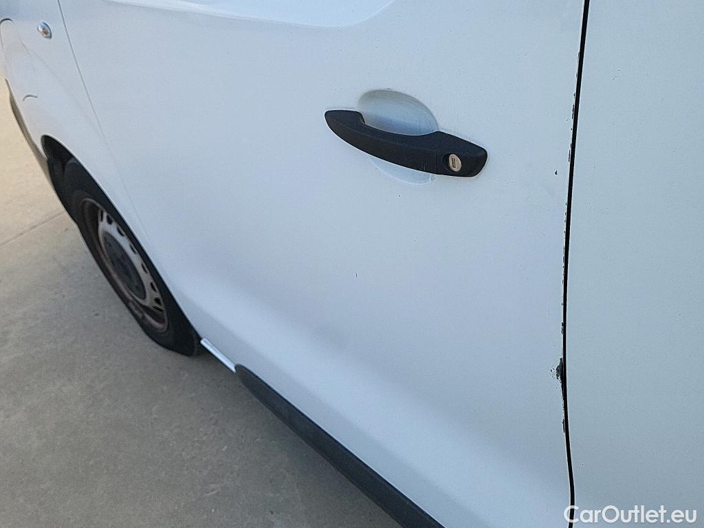  Opel  Vivaro OPEL -e / 2019 / 4P / furgón BEV 330 Select L Std #9