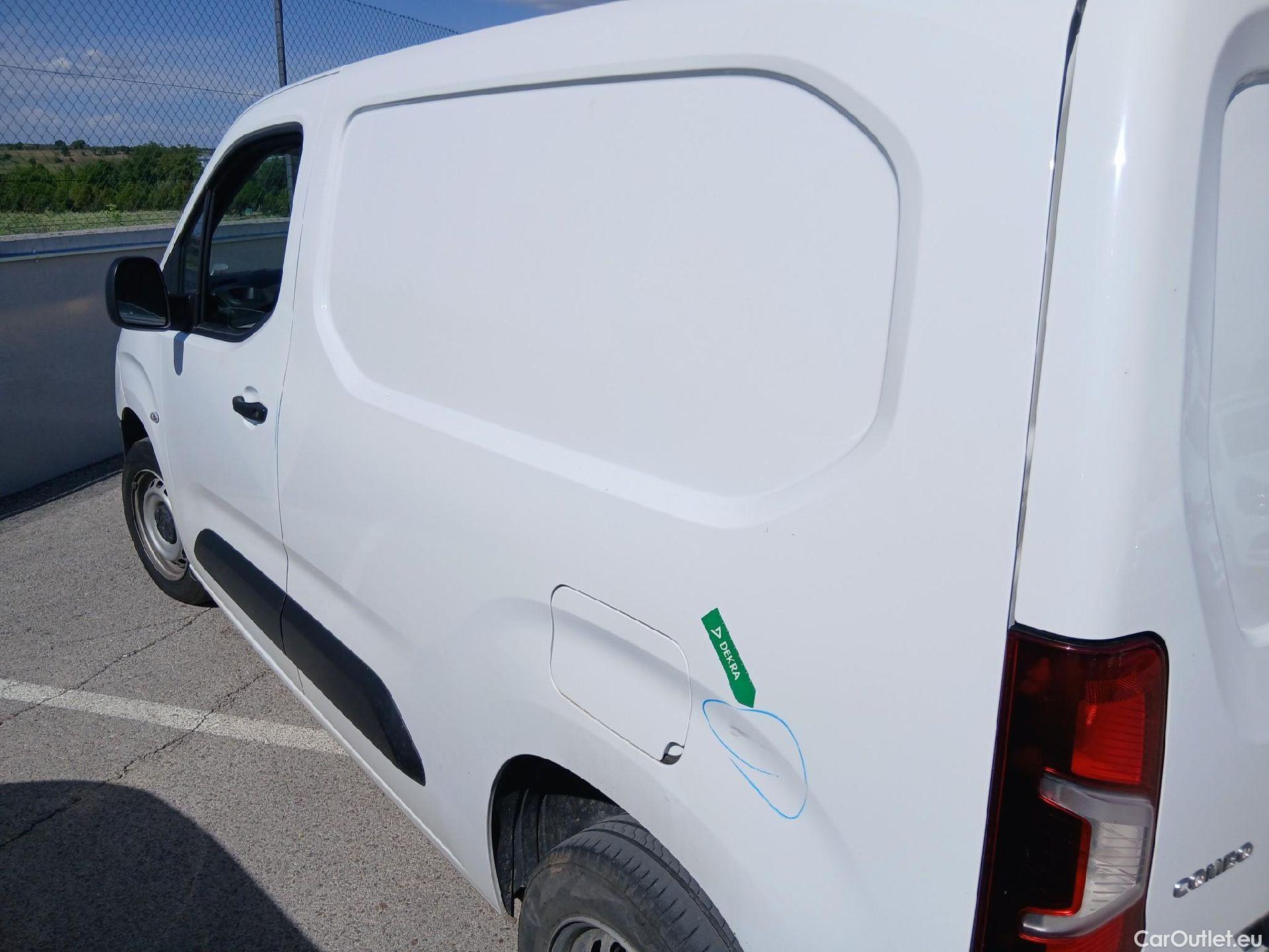  Opel  Combo OPEL  / 2018 / 3P / furgón derivado de turismo 1.5 TD 75kW (100CV) Express L H1 650kg (AC) #22