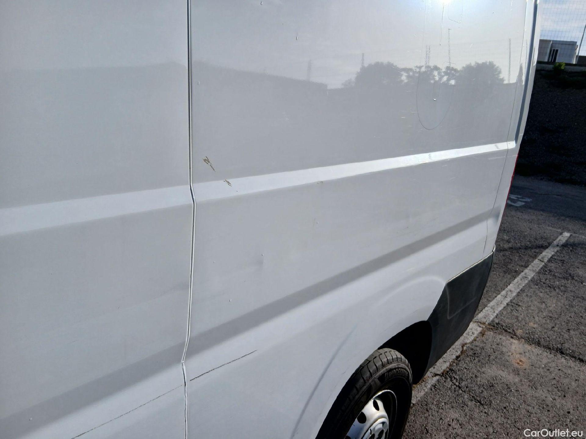  Peugeot  Boxer PEUGEOT  / 2014 / 4P / furgón 333 L2 H1 BHDI 88kW (120CV) S&S 6 Vel. M  ISOTERMO #15