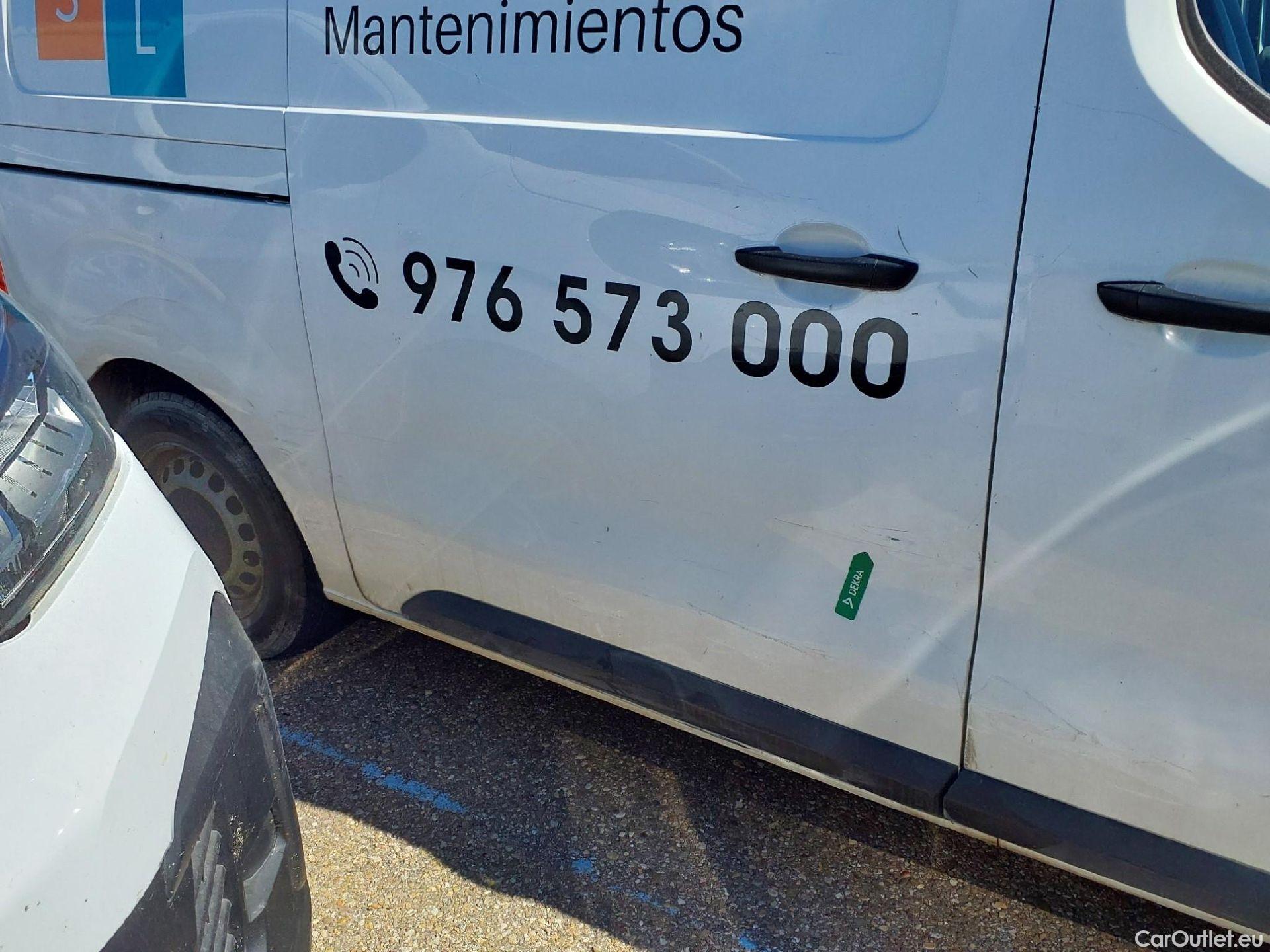  Peugeot  Expert PEUGEOT  / 2016 / 4P / furgón Furgón Pro BlueHDi 85KW (115CV) Standard #25