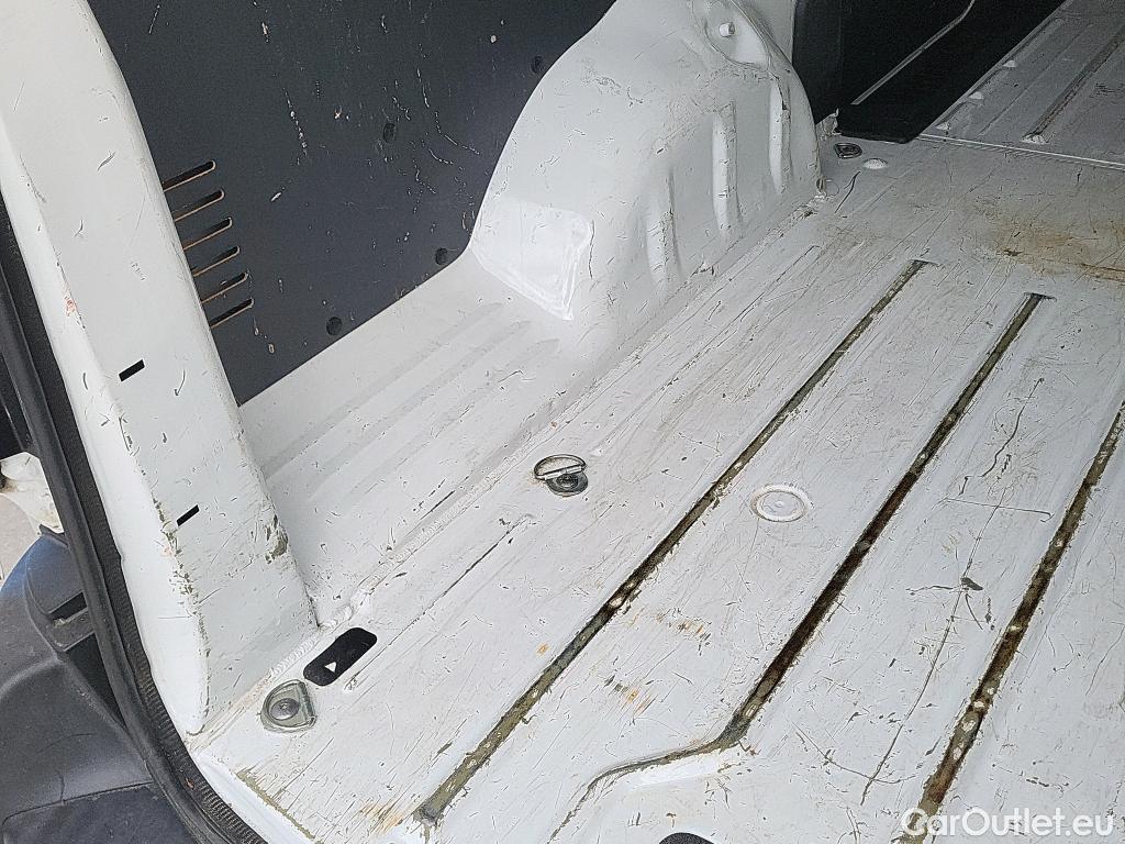  Opel  Vivaro OPEL -e / 2019 / 4P / furgón BEV 330 Select L Std #4