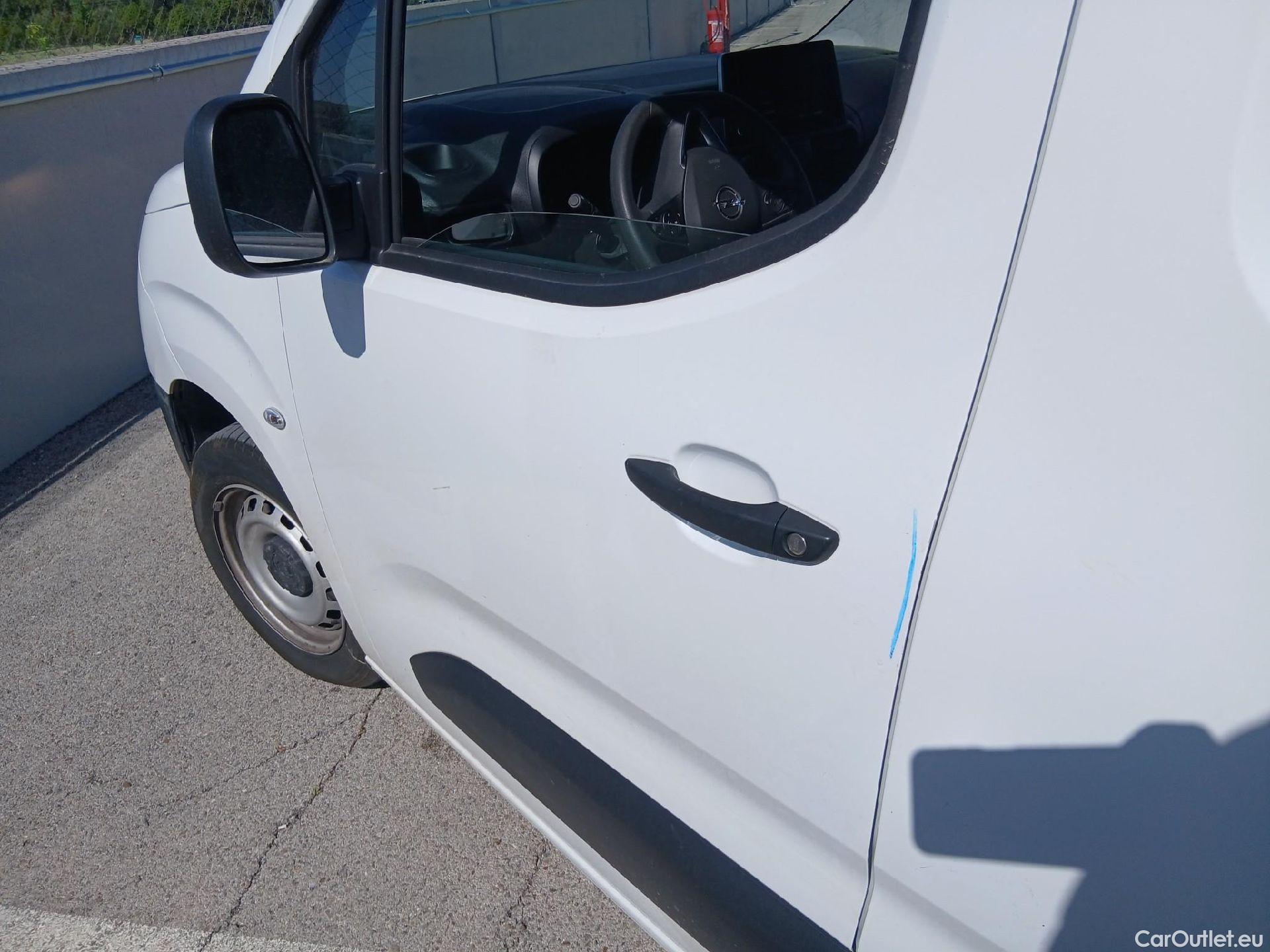  Opel  Combo OPEL  / 2018 / 3P / furgón derivado de turismo 1.5 TD 75kW (100CV) Express L H1 650kg (AC) #17