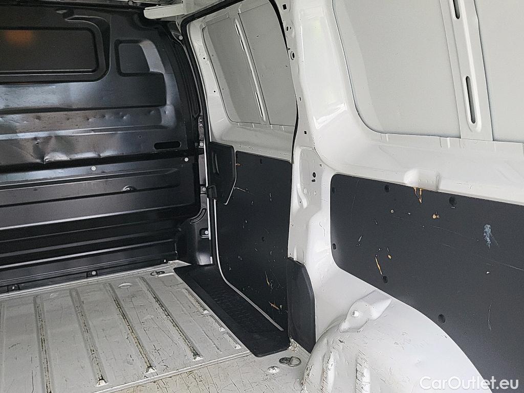  Opel  Vivaro OPEL -e / 2019 / 4P / furgón BEV 330 Select L Std #19