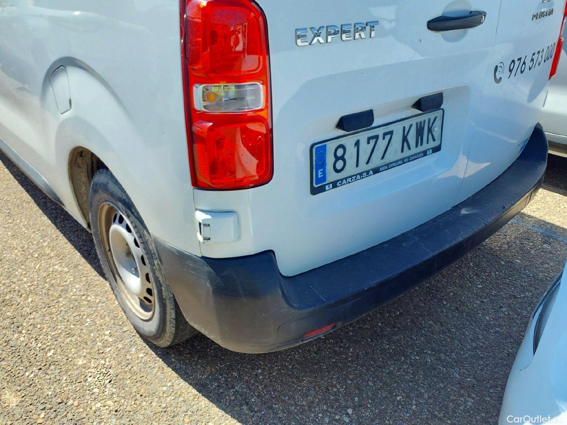  Peugeot  Expert PEUGEOT  / 2016 / 4P / furgón Furgón Pro BlueHDi 85KW (115CV) Standard #15