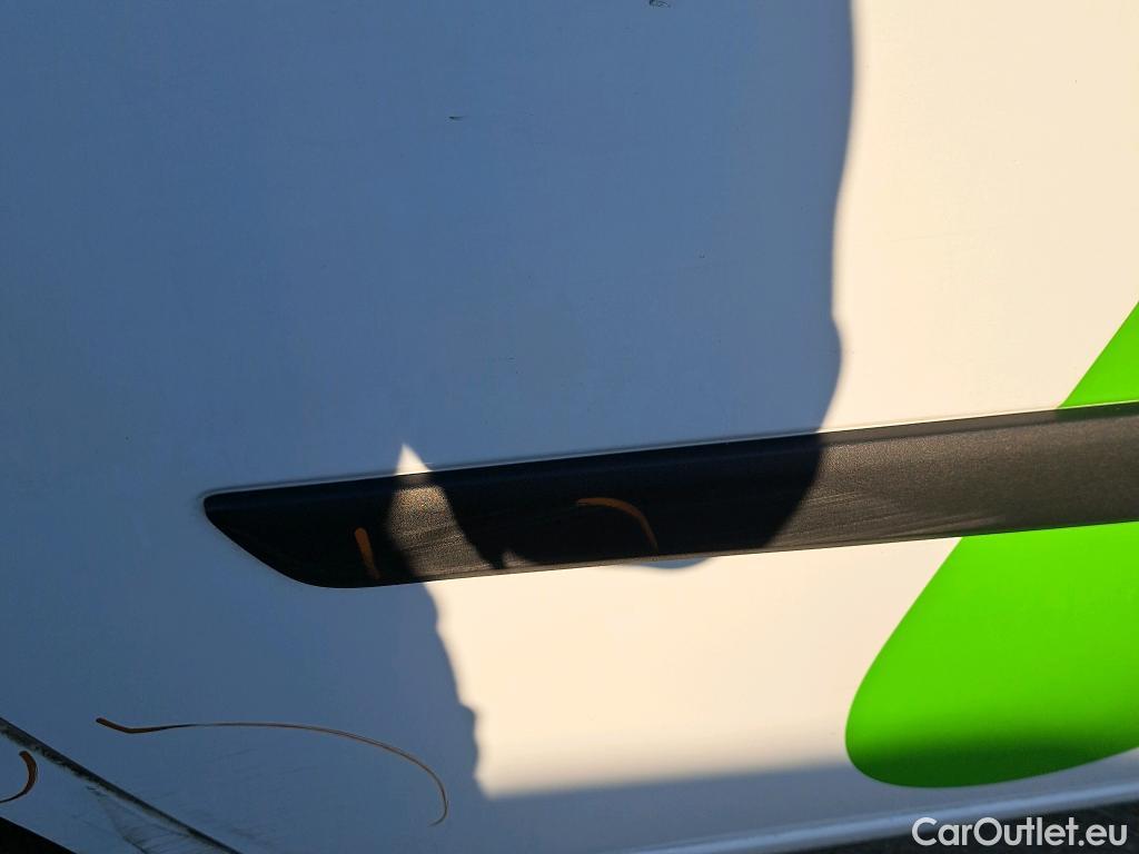  Renault  Kangoo RENAULT  Furgón/2013/3P/furgón derivado de turismo Profesional dCi 55 kW (75 CV) #37