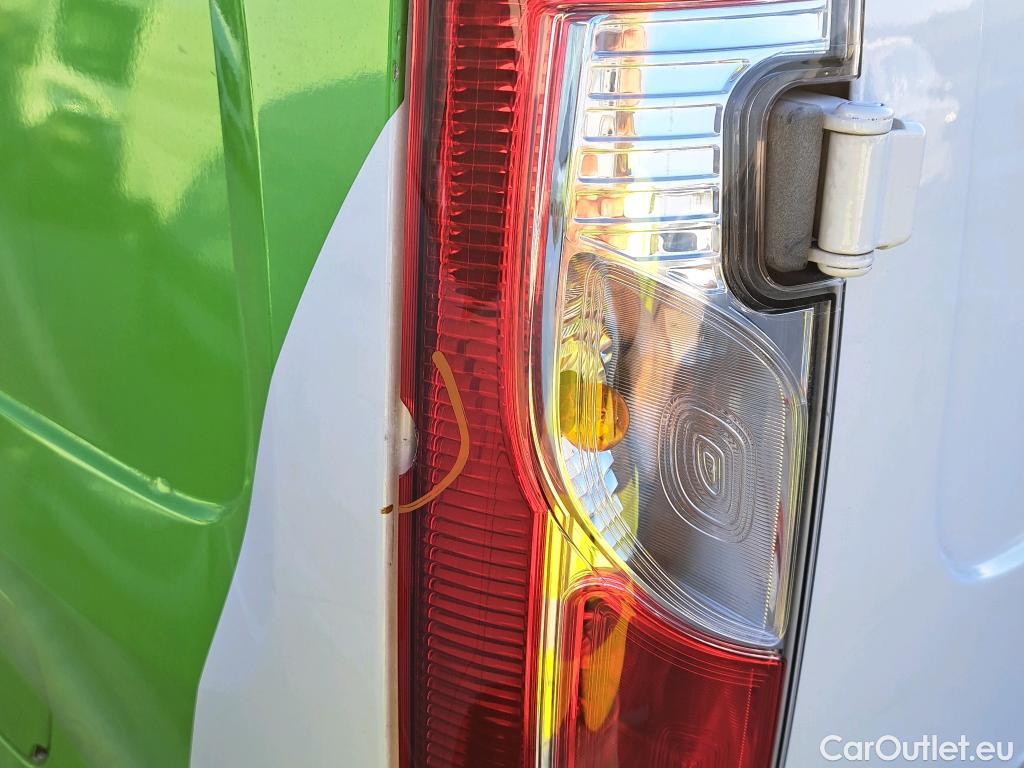  Renault  Kangoo RENAULT  Furgón/2013/3P/furgón derivado de turismo Profesional dCi 55 kW (75 CV) #27