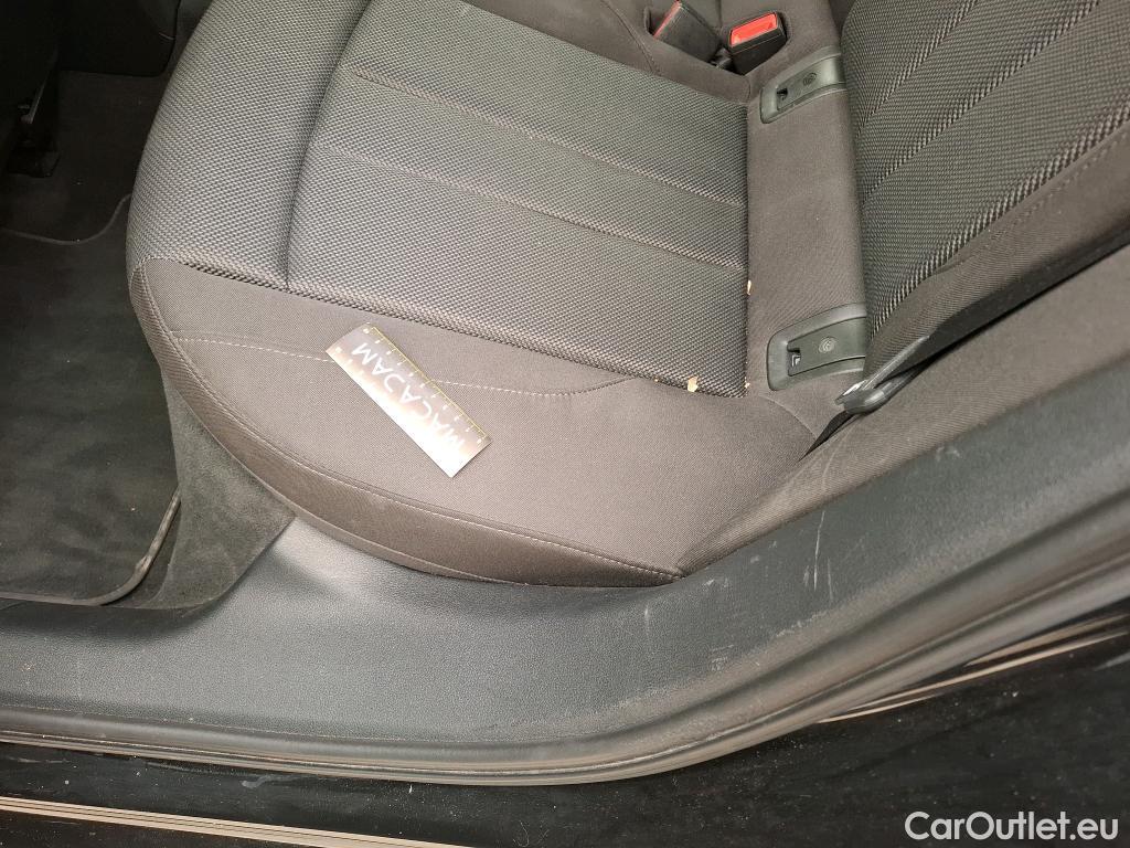  Audi  A4  Avant 35 TDI Business Line 2.0 TDI 165CV BVA7 E6d #12