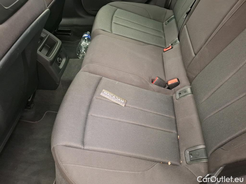  Audi  A4  Avant 35 TDI Business Line 2.0 TDI 165CV BVA7 E6d #37