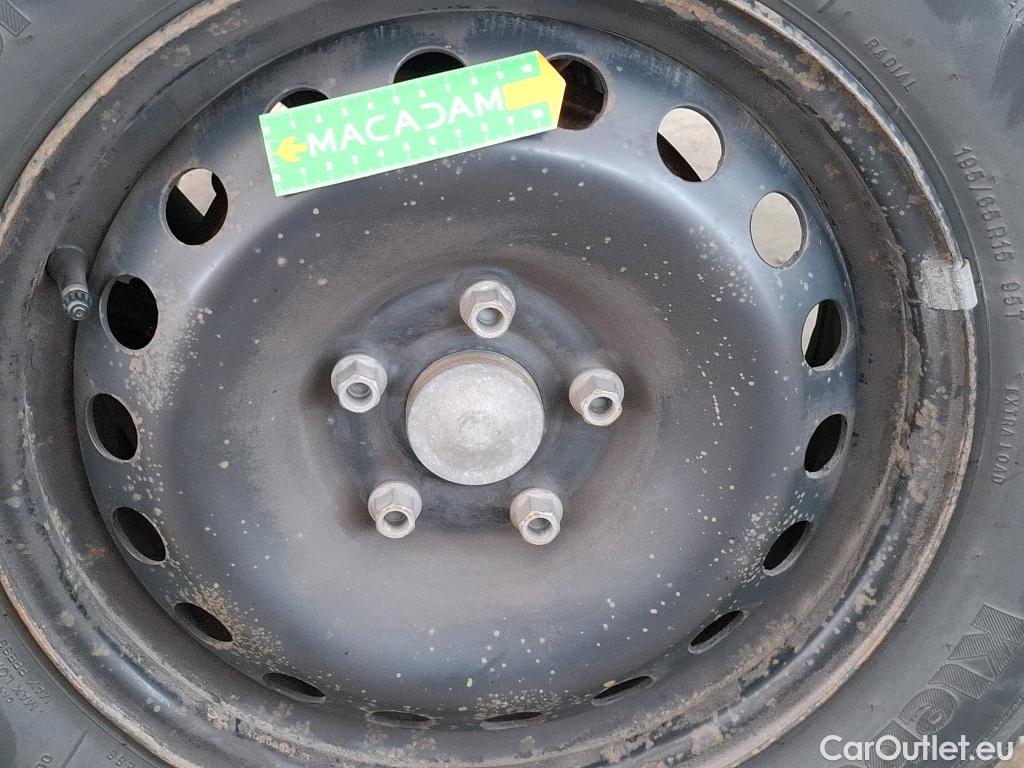  Renault  Kangoo  II Express Grand Confort (L1) 1.5 dCi 95CV BVM6 E6dT #39