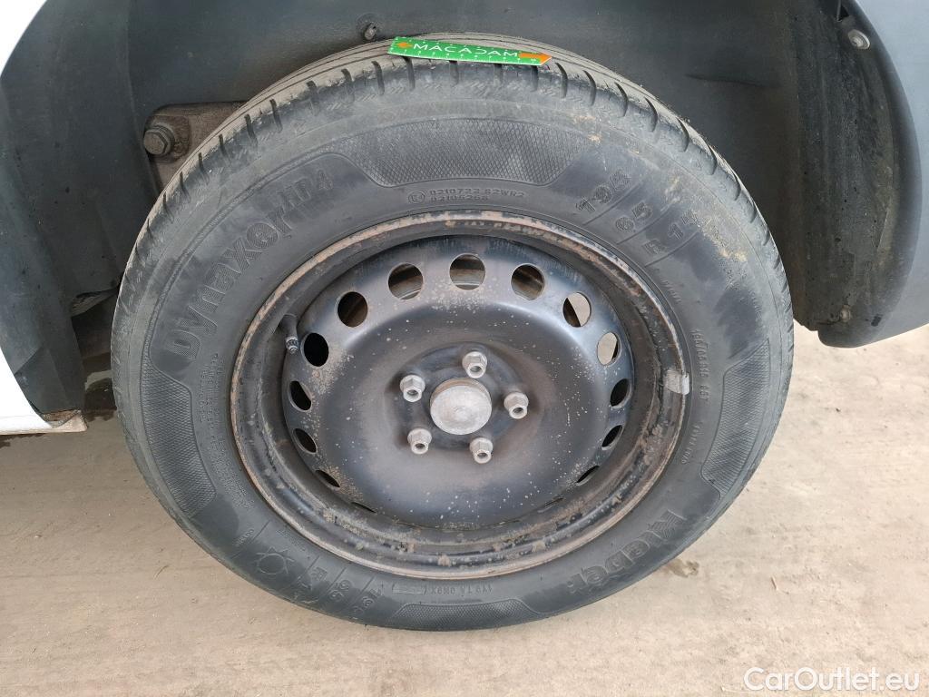  Renault  Kangoo  II Express Grand Confort (L1) 1.5 dCi 95CV BVM6 E6dT #27