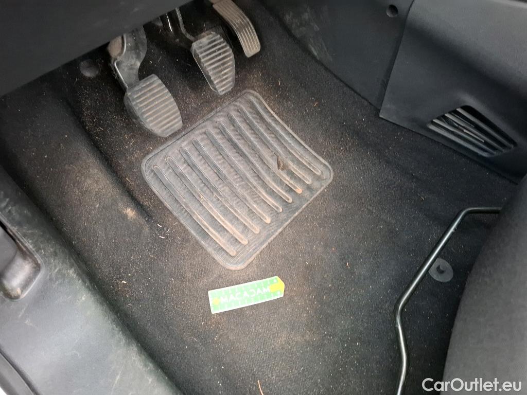  Peugeot  208  Active 1.2 PureTech 80CV BVM5 E6 #9