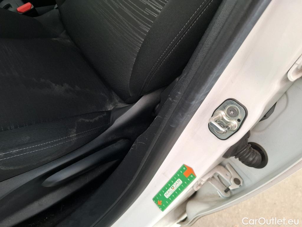  Peugeot  208  Affaire Premium Pack 1.5 HDi 100CV BVM5 E6dT #21
