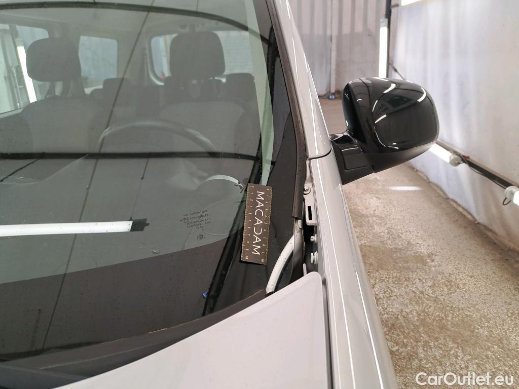  Renault  Kangoo  Grand Intens 1.5 dCi 110CV BVM6 7 Sieges E6 #25
