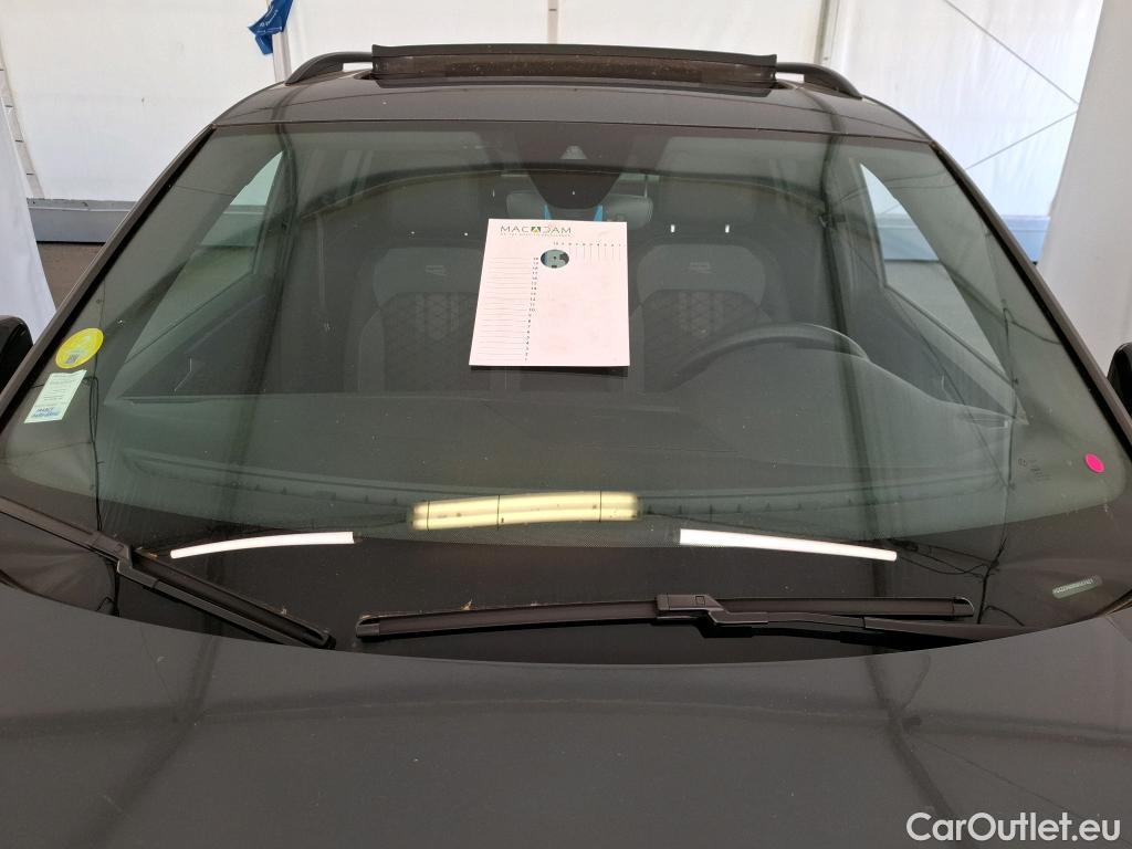  Volkswagen  Tiguan VOLKSWAGEN  / 2020 / 5P / SUV 2.0 TDI 150 DSG7 R-Line #32