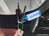  Peugeot  2008 PEUGEOT  / 2019 / 5P / CROSSOVER BLUEHDI 130 EAT8 ALLURE PACK S/S AUT. #107