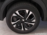  Peugeot  2008 PEUGEOT  / 2019 / 5P / CROSSOVER BLUEHDI 110 ALLURE PACK S/S #18