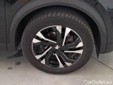  Peugeot  2008 PEUGEOT  / 2019 / 5P / CROSSOVER BLUEHDI 110 ALLURE PACK S/S #111